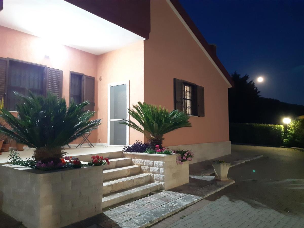 Il Rifugio Di Farinella Villa ปูติญญาโน ภายนอก รูปภาพ